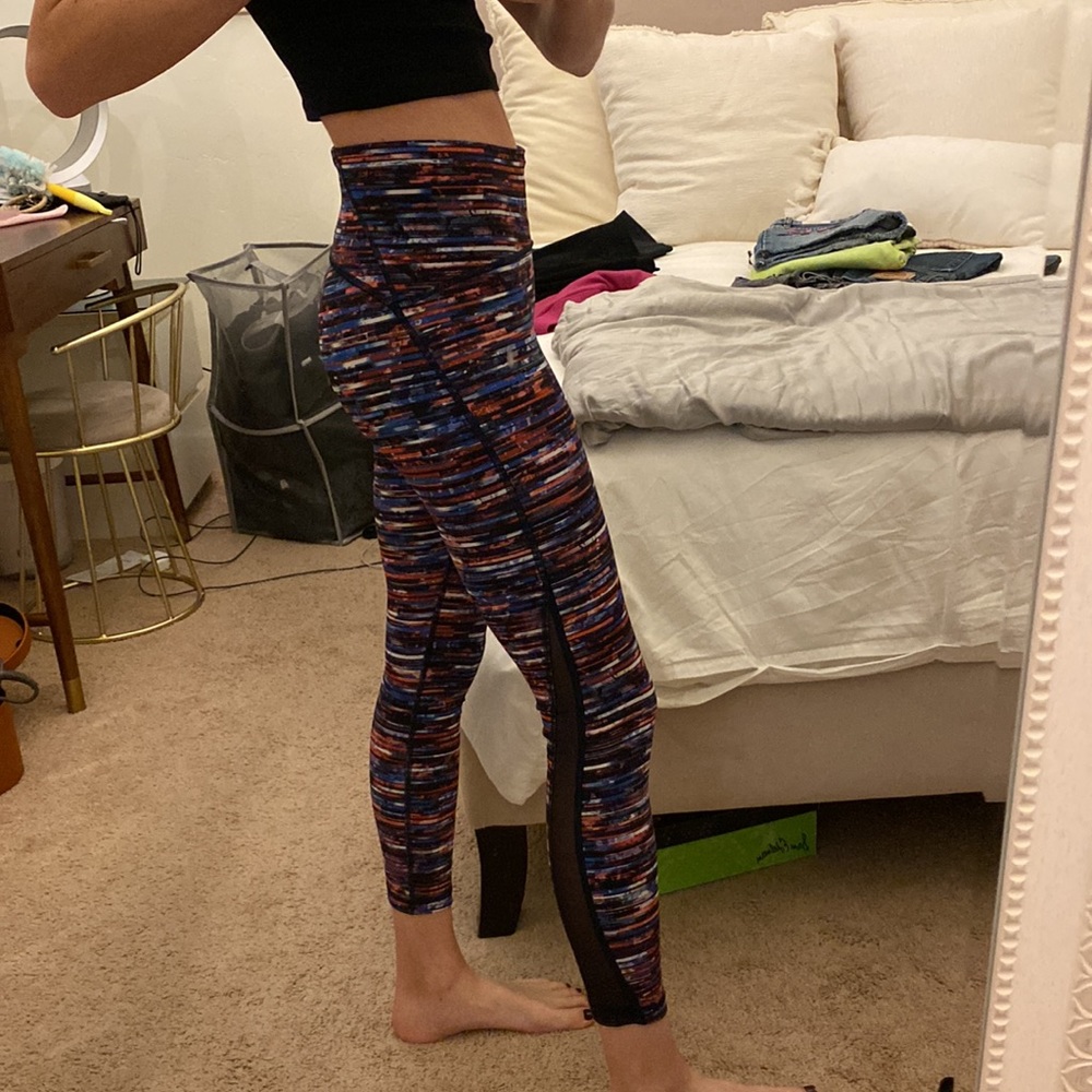 Lululemon 7/8th length size 6 great condition